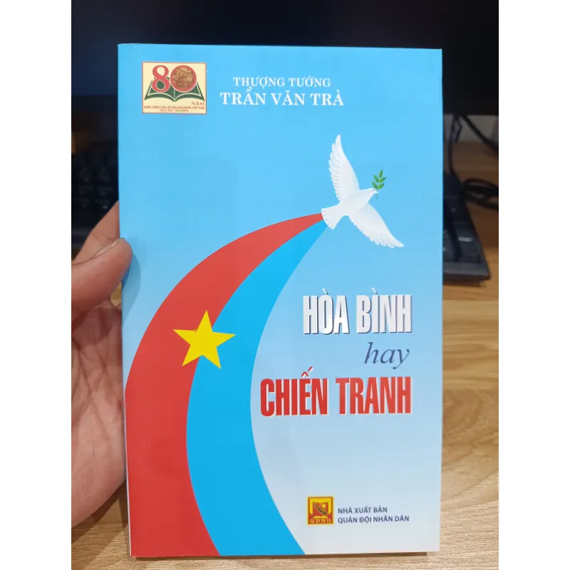 Hòa bình hay chiến tranh  971865