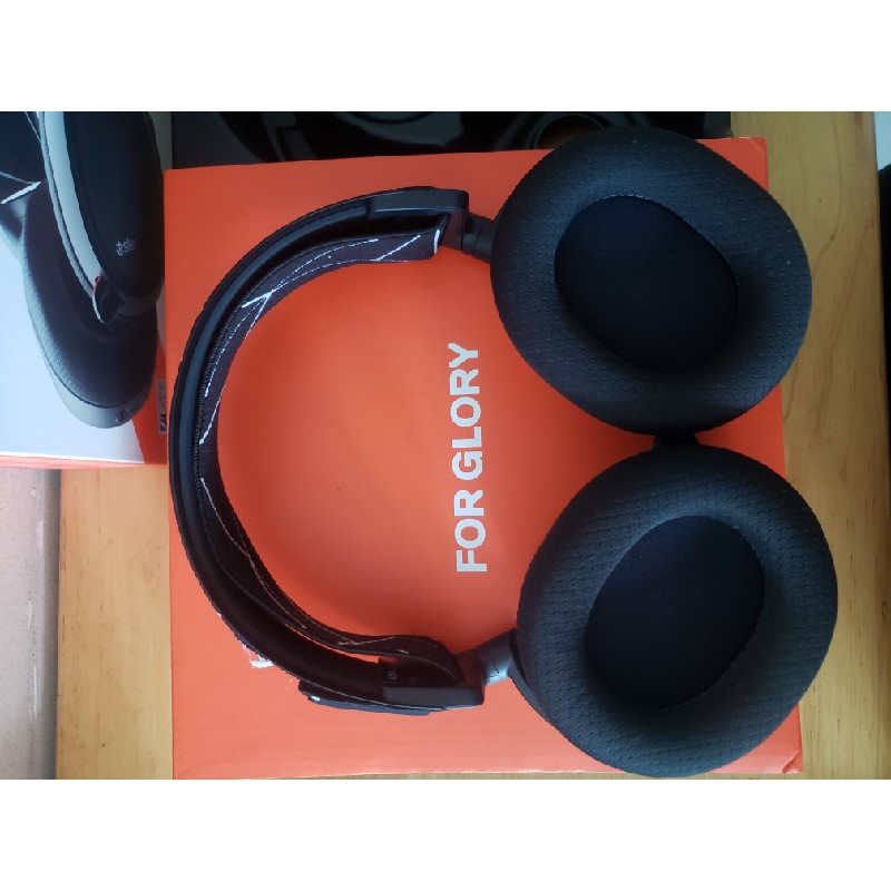 Tai Nghe SteelSeries Artics 9 Wireless 99,9% 3650