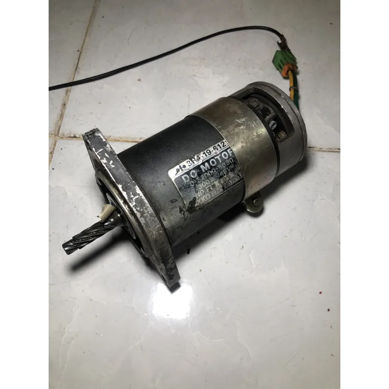 Motor tháo máy xe nâng Nhật 800410