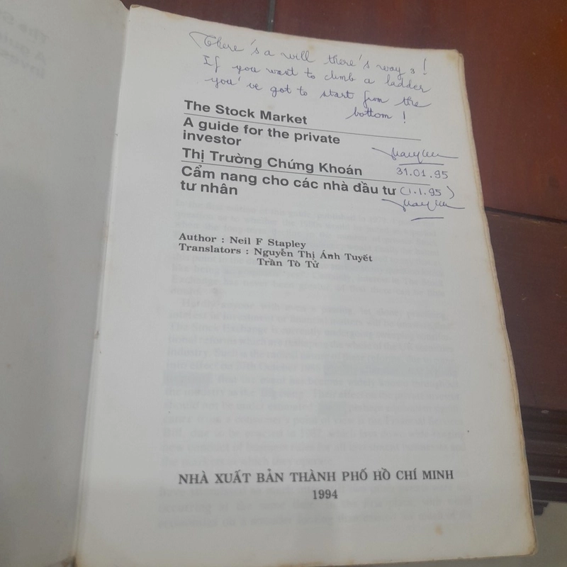 Neil F Stapley - THE STOCK MARKET (Thị trường chứng khoán, song ngữ Anh - Việt) 505449