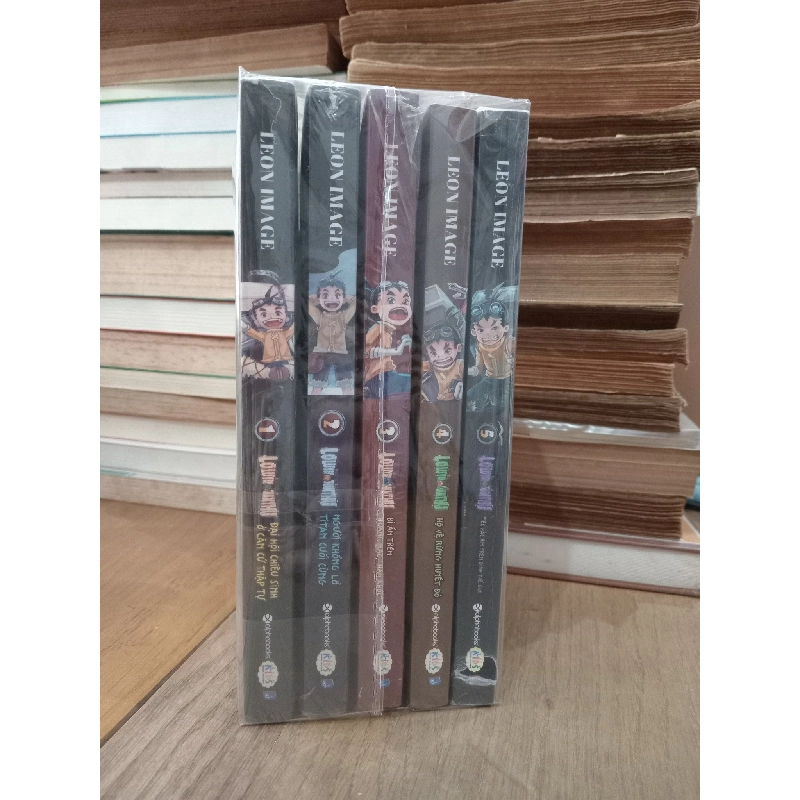 Series Lò luyện thần thú - Leon Image 640695