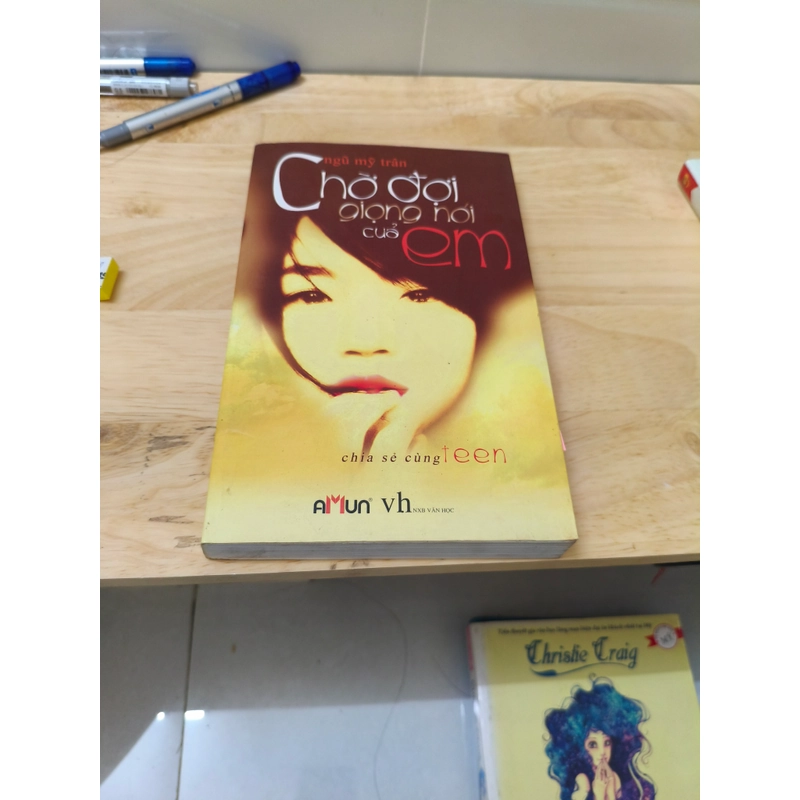 Chờ đợi giọng nói của em 406668