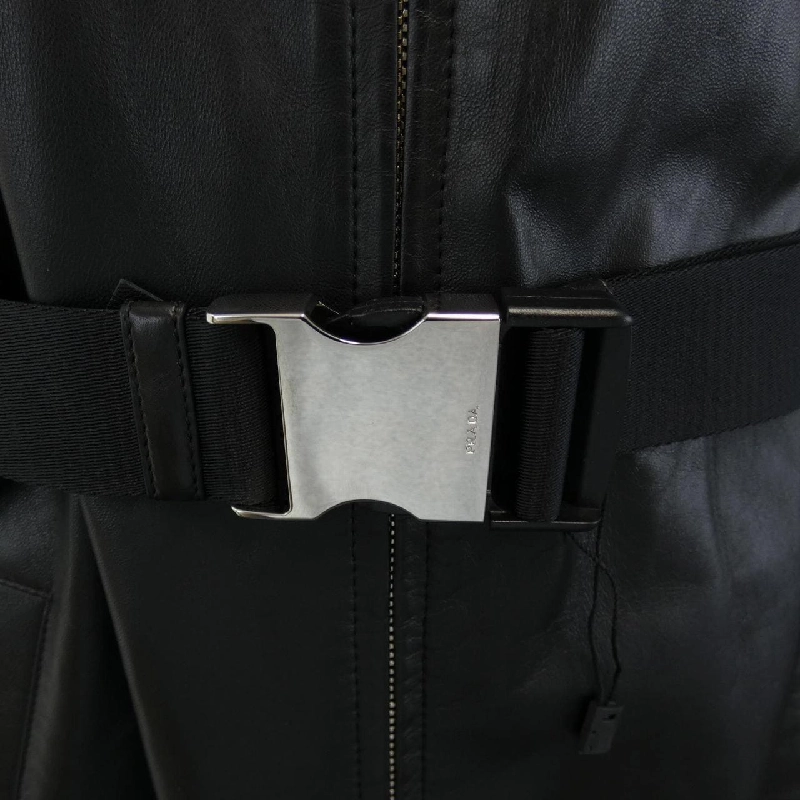 【Mã giảm giá】Áo khoác da PRADA 641267