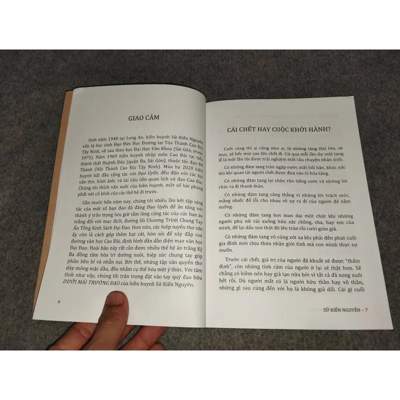 DƯỚI MÁI TRƯỜNG ĐẠO 991116