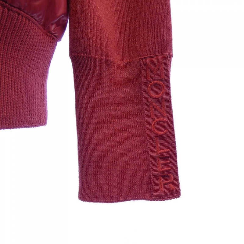 Moncler MONCLER 10939B53200 Áo khoác lông 633300