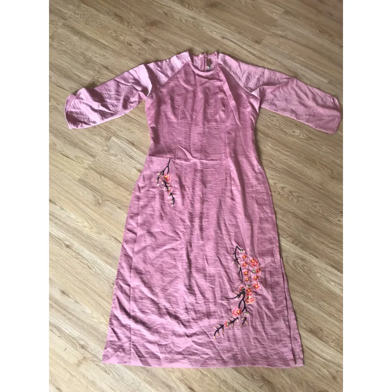 Áo dài cách tân màu hồng phấn 719474