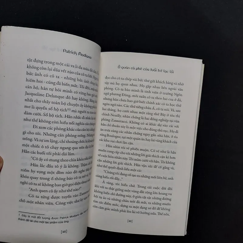 [Sách Cũ] Ở Quán Cà Phê Của Tuổi Trẻ Lạc Lối 601470