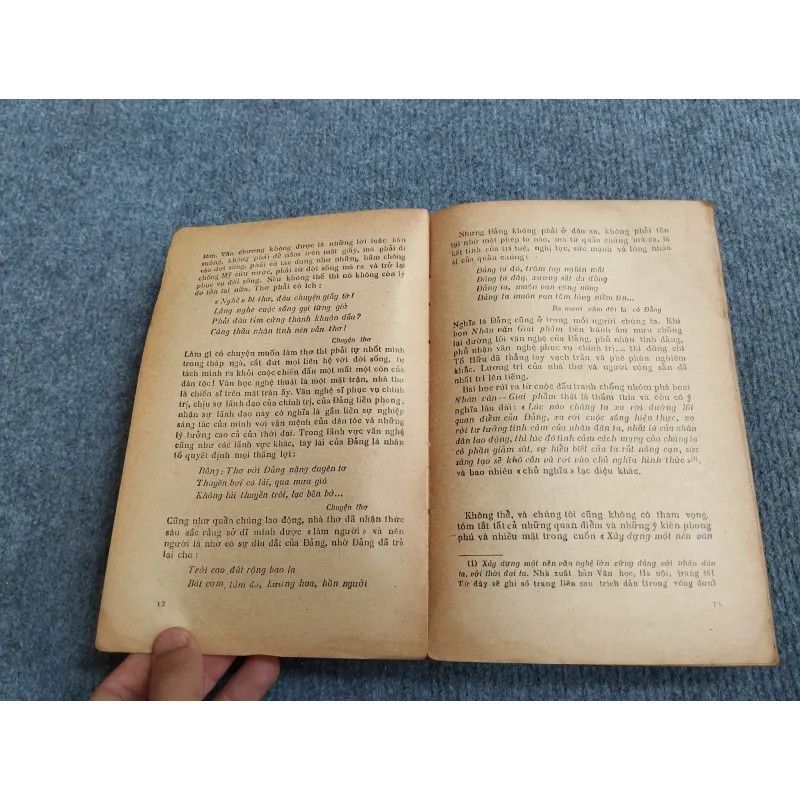 THƠ TỐ HỮU (CHUYÊN LUẬN) - LÊ ĐÌNH KỴ 689538