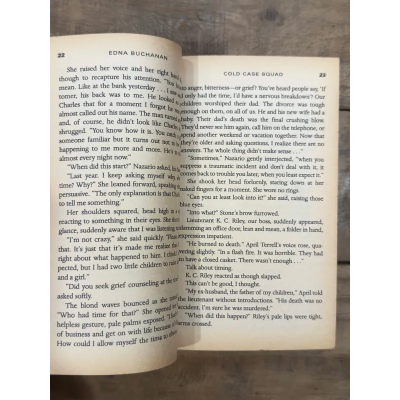 Cold Case Squad - Edna Buchanan (Pulitzer Prize Winner) 736257