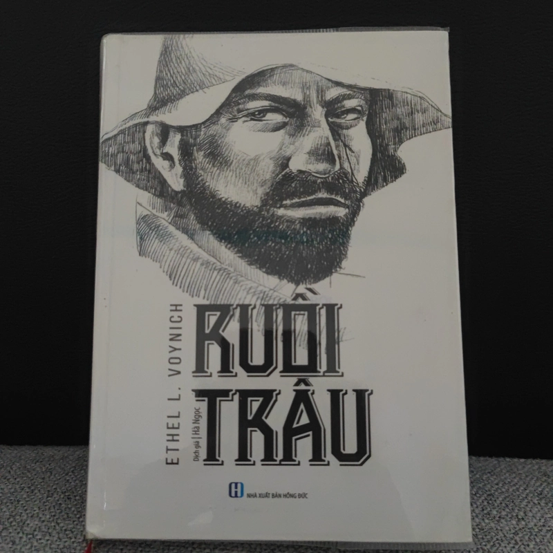 Ruồi trâu - Bìa cứng 445757