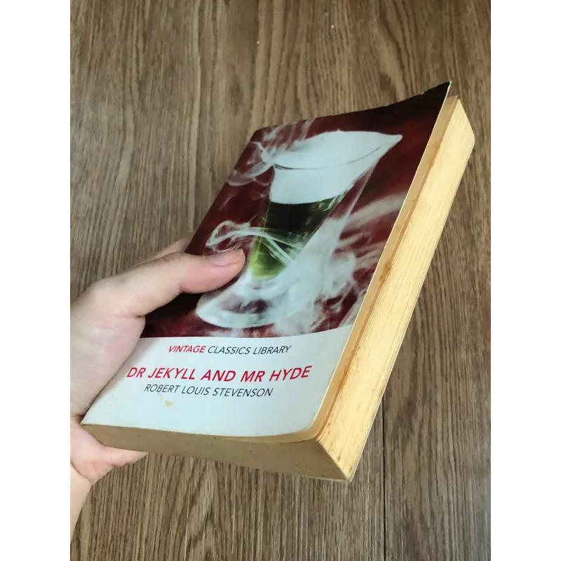 Dr Jekyll and Mr Hyde - Robert Louis Stevenson 787658