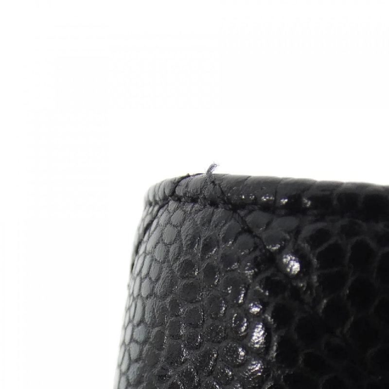 Túi xách chéo Chanel 1112 612737