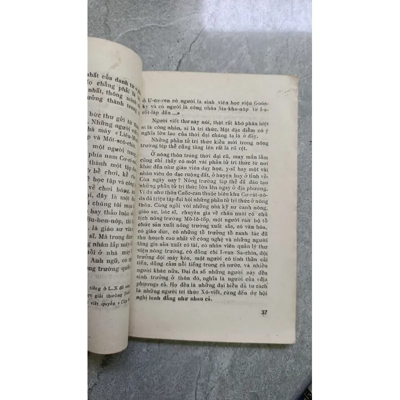 MỘT CHUYỆN TUYỆT GIAO 697369