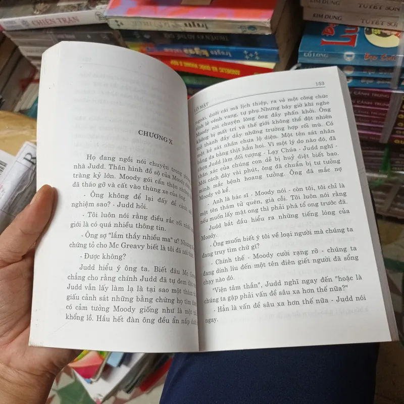 Lộ Mặt- sedney Sheldon 692840