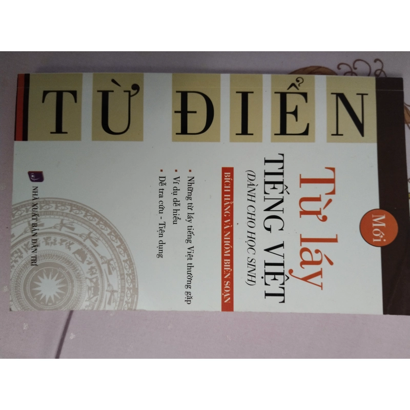 Từ điển tiếng việt : từ láy, đồng âm, trái nghĩa, chính tả 379970