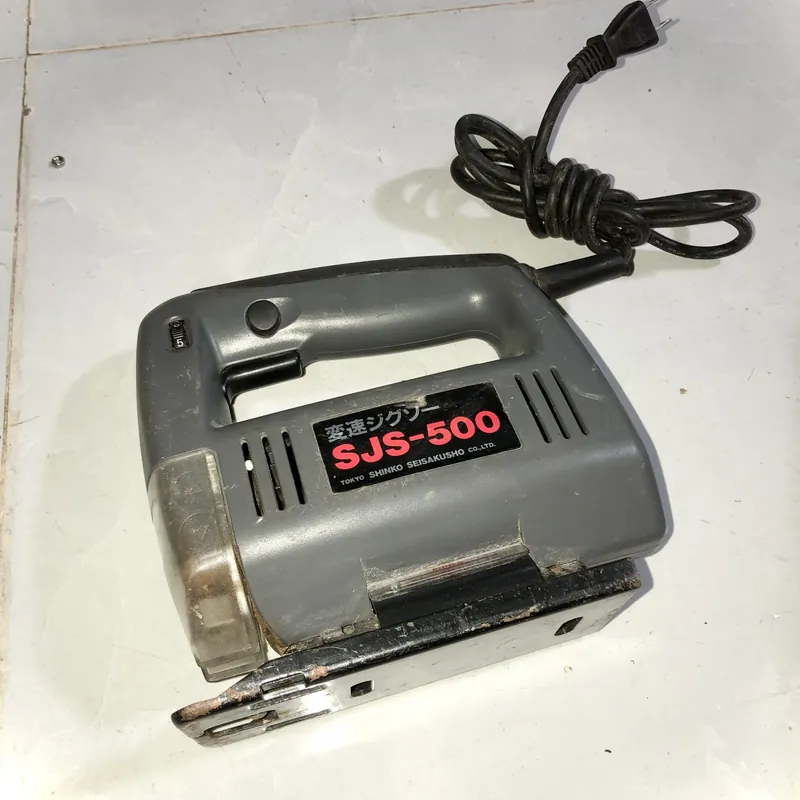 Máy cưa lọng cầm tay Nhật ( có điều tốc ) 570163