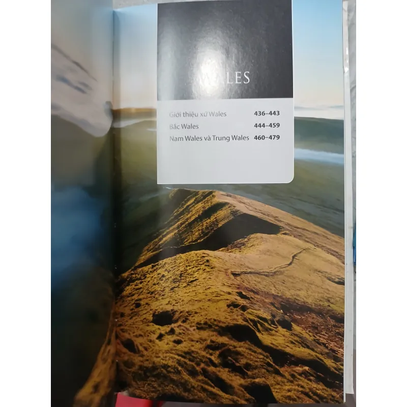 CẨM NANG DU LỊCH ANH - HÀ TIẾN HƯNG 745814