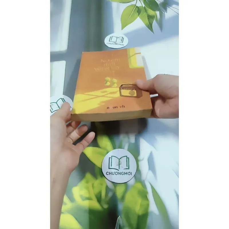 Nợ Em Một Vòng Tay 744713