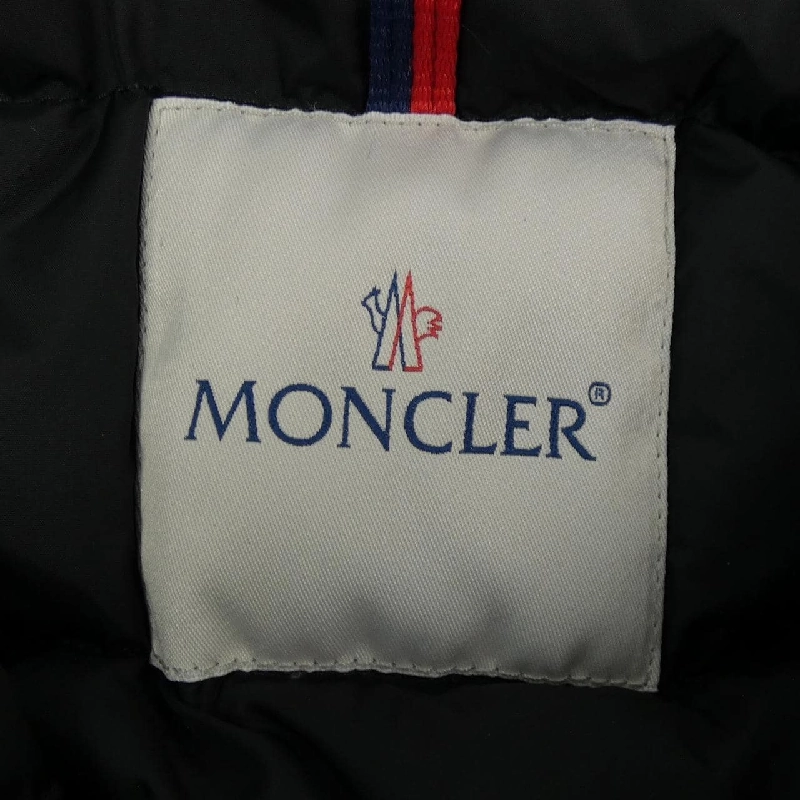 Áo khoác lông vũ MONCLER ARRIETTE 630688