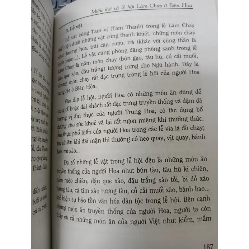 MIẾU THỜ VÀ LỄ HỘI LÀM CHAY Ở BIÊN HÒA - NGUYỄN THỊ NGUYỆT 792358