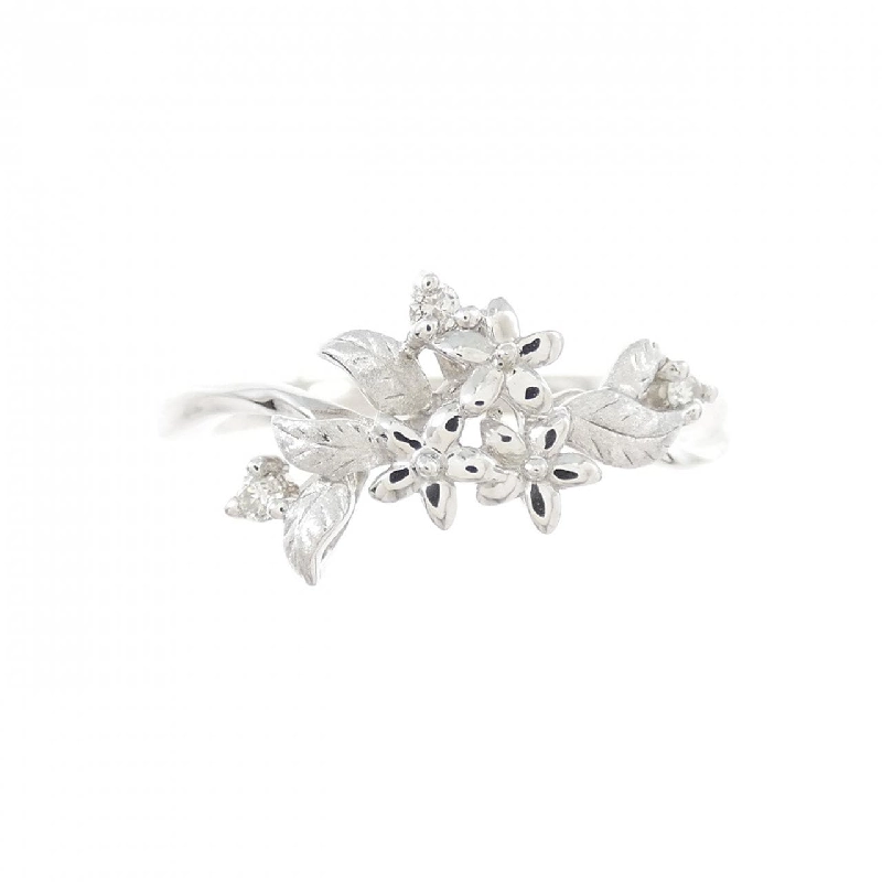 Nhẫn kim cương 0.04CT bằng bạch kim nguyên chất 669340