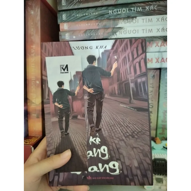 Kẻ lang thang _ Lương Kha 605425