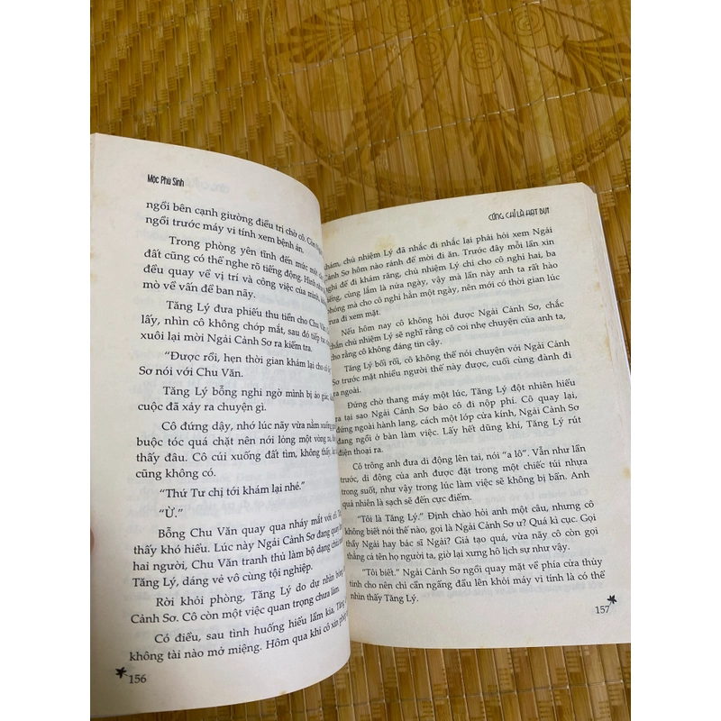 Cũng chỉ là hạt bụi 460199