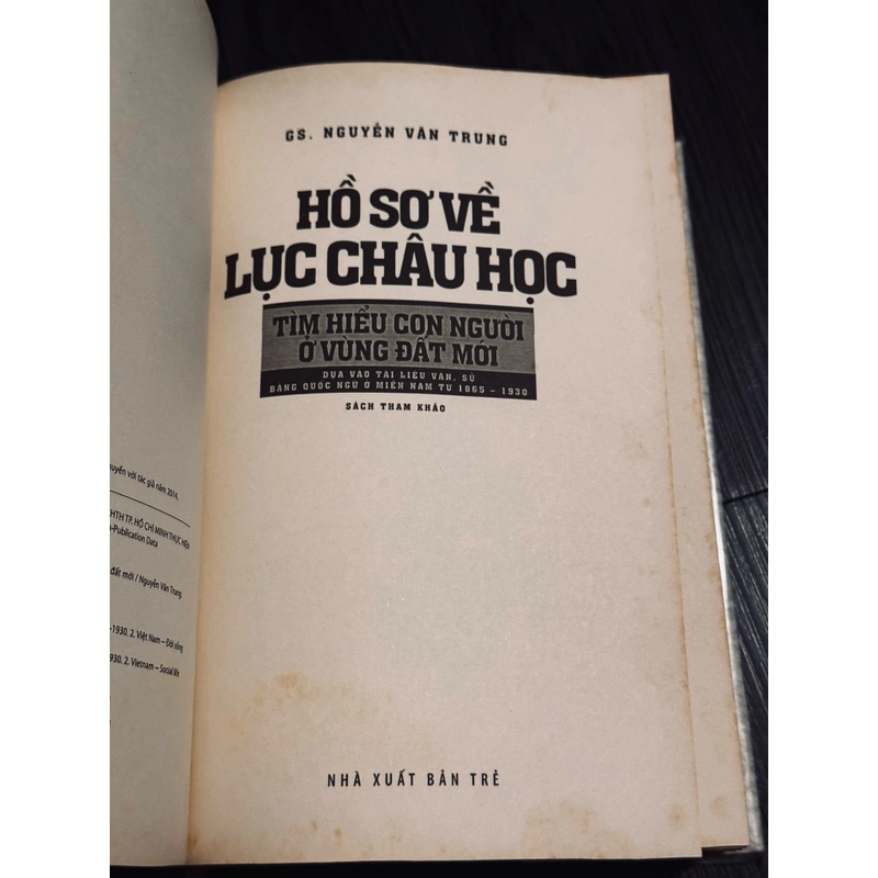 Hồ sơ về lục châu học (bìa cứng) 534190