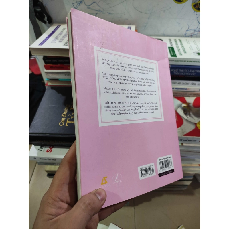 Tiệc tùng miên man tổ chức những bữa tiệc mê hoặc tại nhàHCM01/03 910282