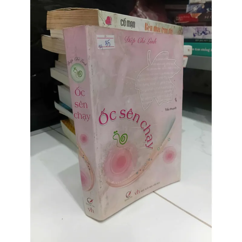 Sách Ốc sên chạy 593111