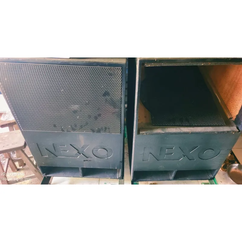 Cặp loa sub hầm vỏ ván é chắc chắn,  đẹp, loa RCF, đang hoạt động tốt  762337