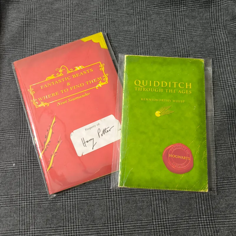 Fantastic Beasts and Where to find them + Quidditch Through The Ages - Harry Potter  786333