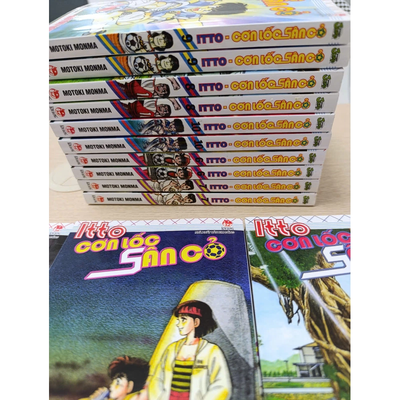 Combo Manga - Itto - Cơn Lốc Sân Cỏ: Tập 1 - 46 + Ngoại Truyện - Part 1 (Bộ 47 Tập) 522419