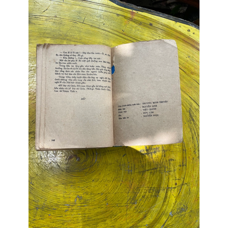 ĐỜI TỈ PHÚ- PIERRE RAY ( PI E RÂY) 541703