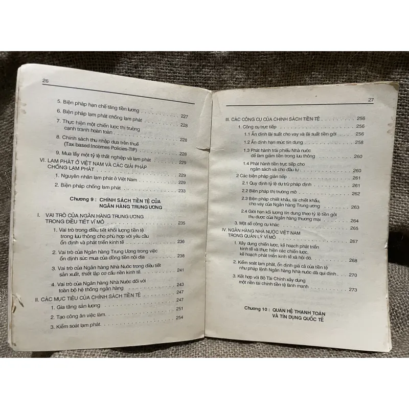 Cẩm nang kinh tế TIỀN TỆ và NGÂN HÀNG 1000472