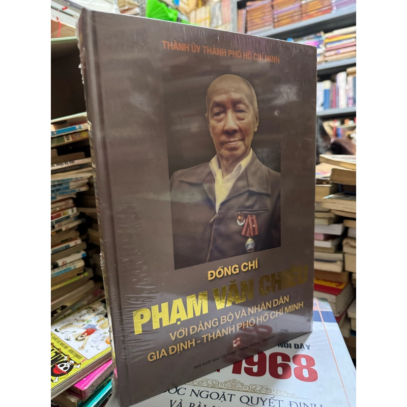 Đồng chí Phạm Văn Chiêu 517386