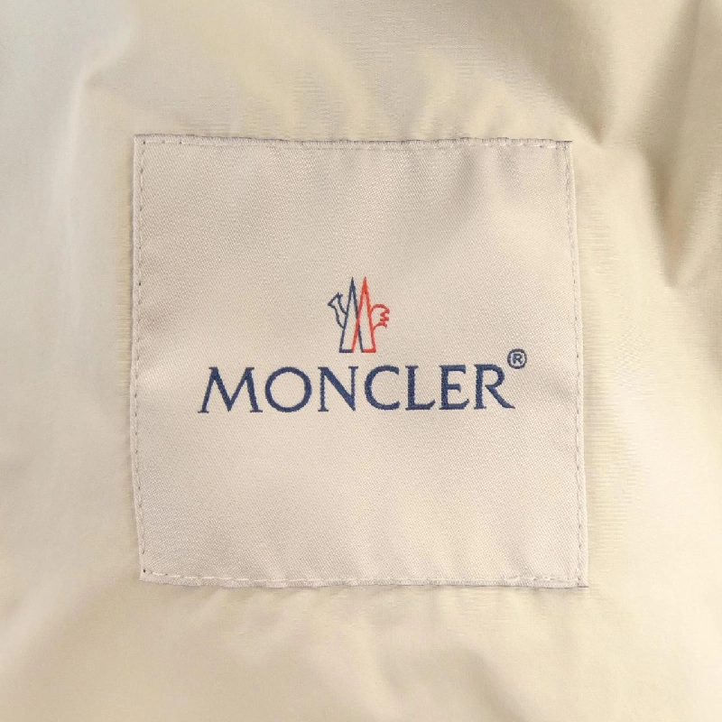 Áo khoác MONCLER TYX - Hàng hiệu Authentic 823168