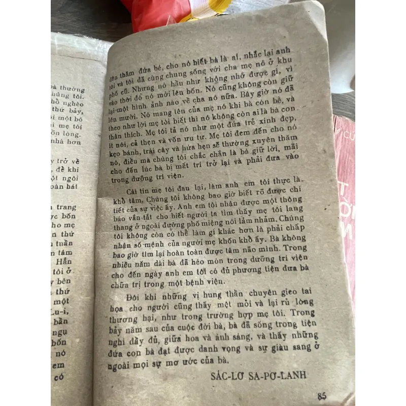 Hồi ký Vua hề Sạc-lô; Vũ Hạnh dịch , hơn 300 trang 2 cuốn  199288