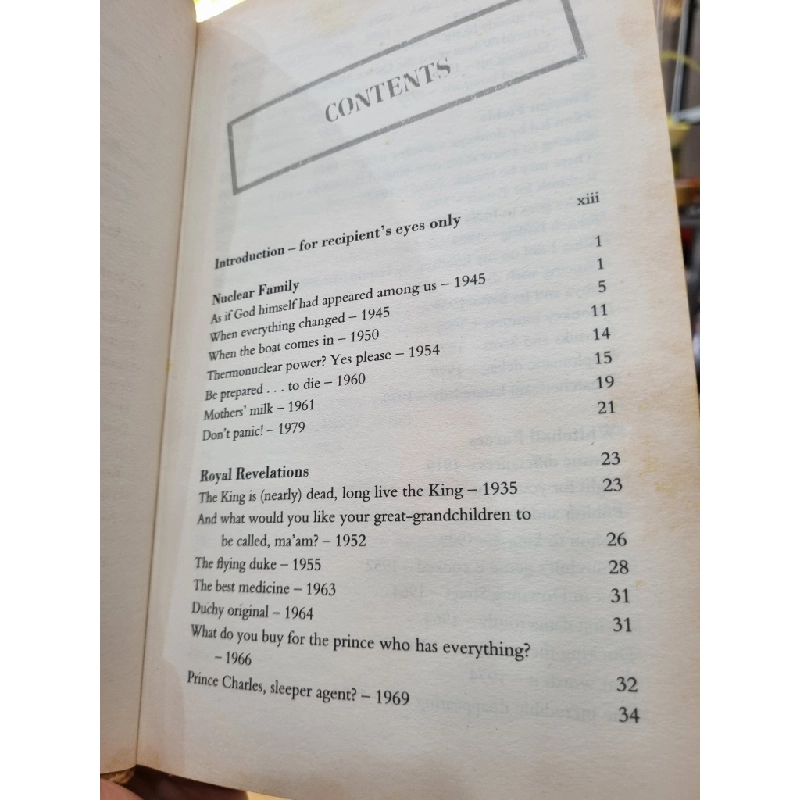 THE PRIME MINISTER'S IRONING BOARD : AND OTHER STATE SECRETS - TRUE STORIES FROM THE GOVERMENT ARCHIVES (ADAM MACQUEEN) 119297