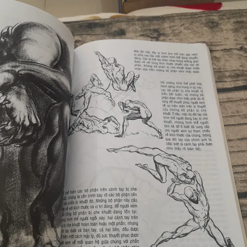 Sách dạy vẽ mỹ thuật. Người chuyển động.  695468