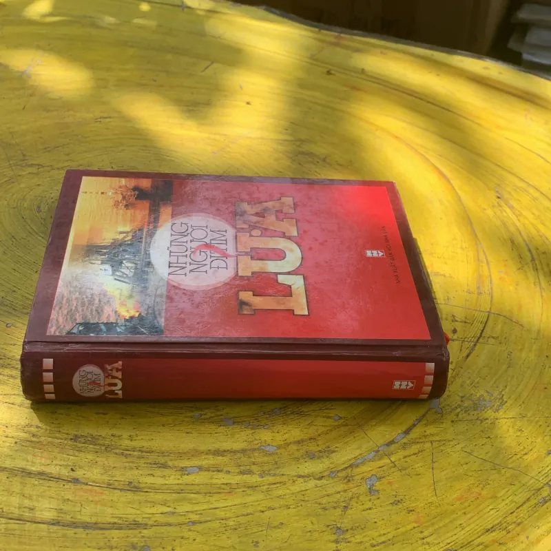 NHỮNG NGƯỜI ĐI TÌM LỬA- TẠ DUY ANH CHỦ BIÊN  780592