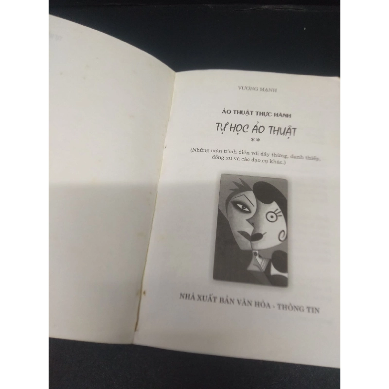 Ảo thuật thực hành - Tự học ảo thuật 2 mới 80% ố bẩn nhẹ 2009 HCM2105 Vương Mạnh SÁCH KỸ NĂNG 914308