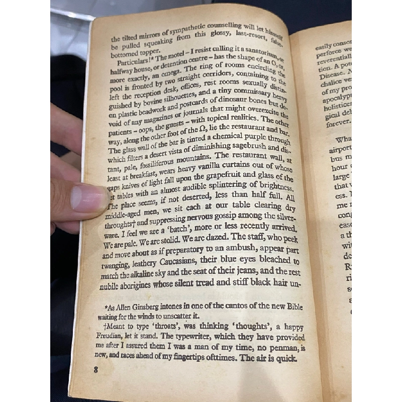 A Month of Sundays - John Updike 498650