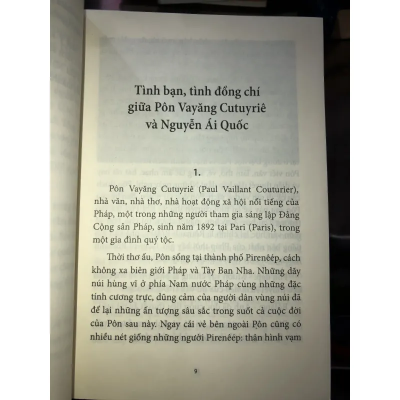 Kế tiếp chuyện Bác Hồ - Trần Quân Ngọc 1031148