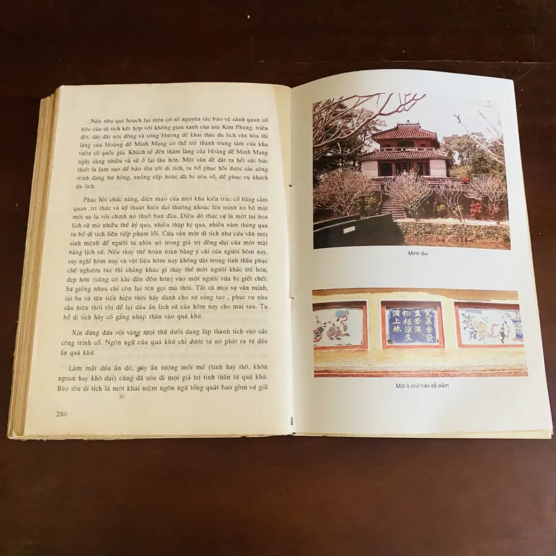 Lăng của hoàng đế Minh Mạng  695558