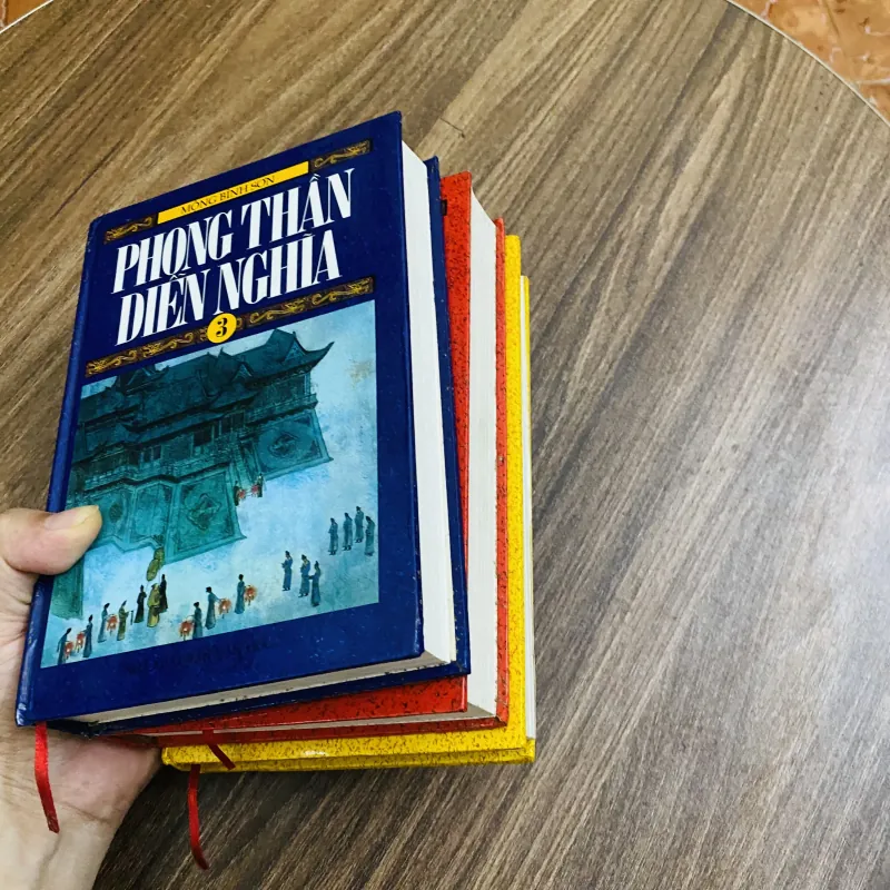 Phong Thần Diễn Nghĩa - Mộng Bình Sơn - 2003 - nxb Văn Học ( bản hiếm )  1013406
