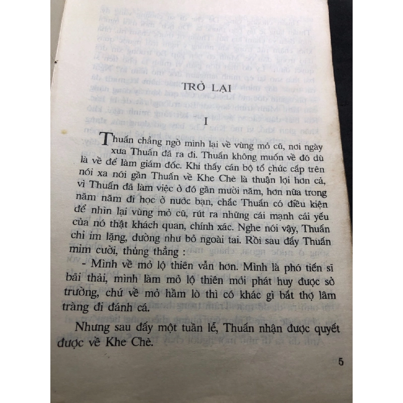 Tầm cao thành phố 1997 mới 60% ố vàng bụng xấu Sỹ Hồng HPB0906 SÁCH VĂN HỌC 915121