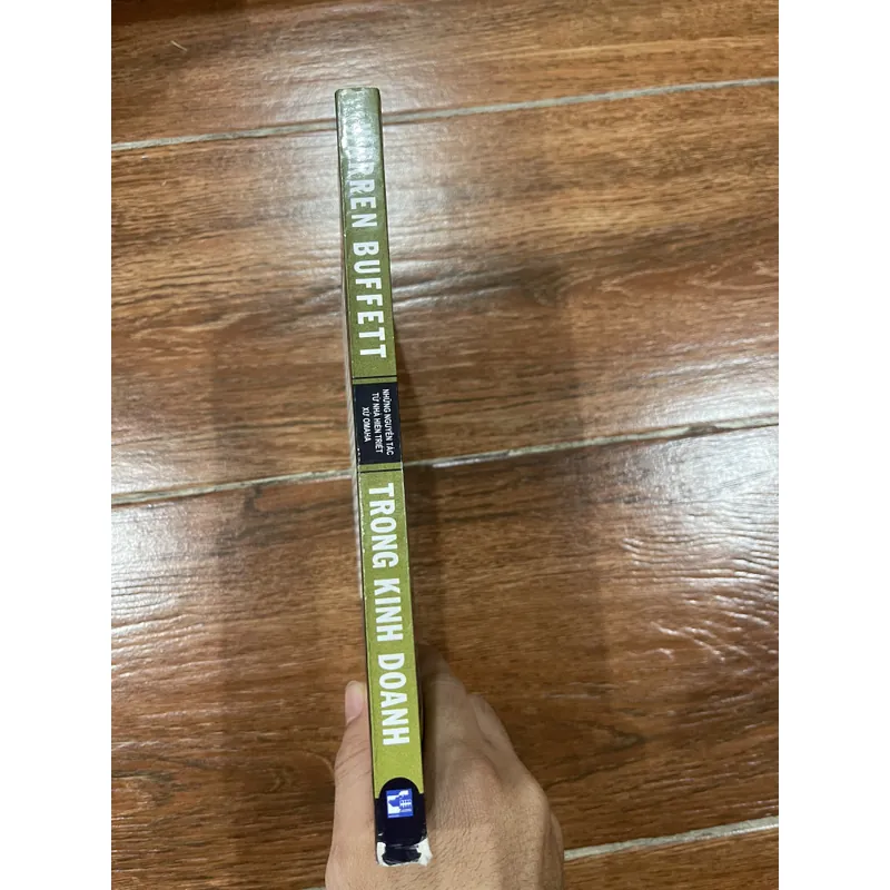 Warren Buffett trong kinh doanh những nguyên tắc từ nhà hiền triết Omaha (k3) 603640