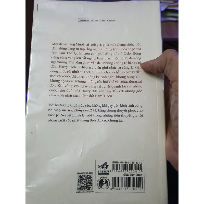 Đấng cứu thế  738500