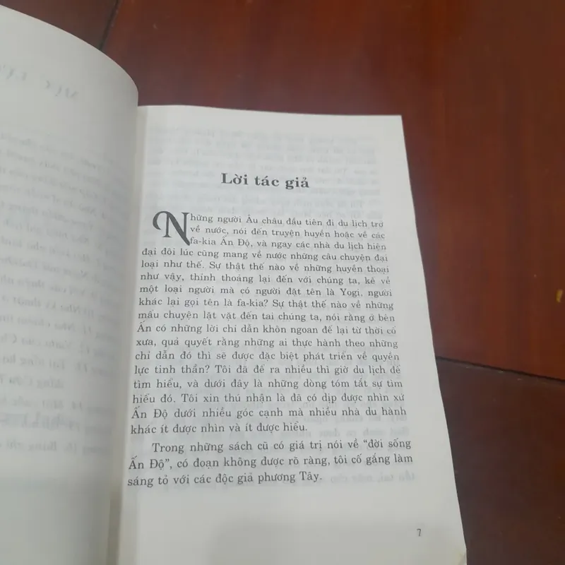 Paul Brunton - ẤN ĐỘ HUYỀN BÍ 726917